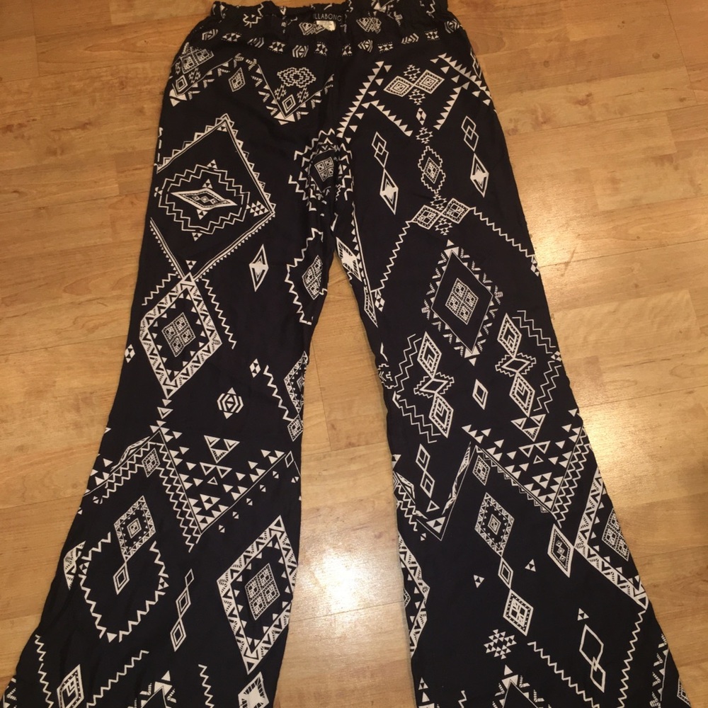 Billabong Aztec Tribal Print Beach Pants NWOT